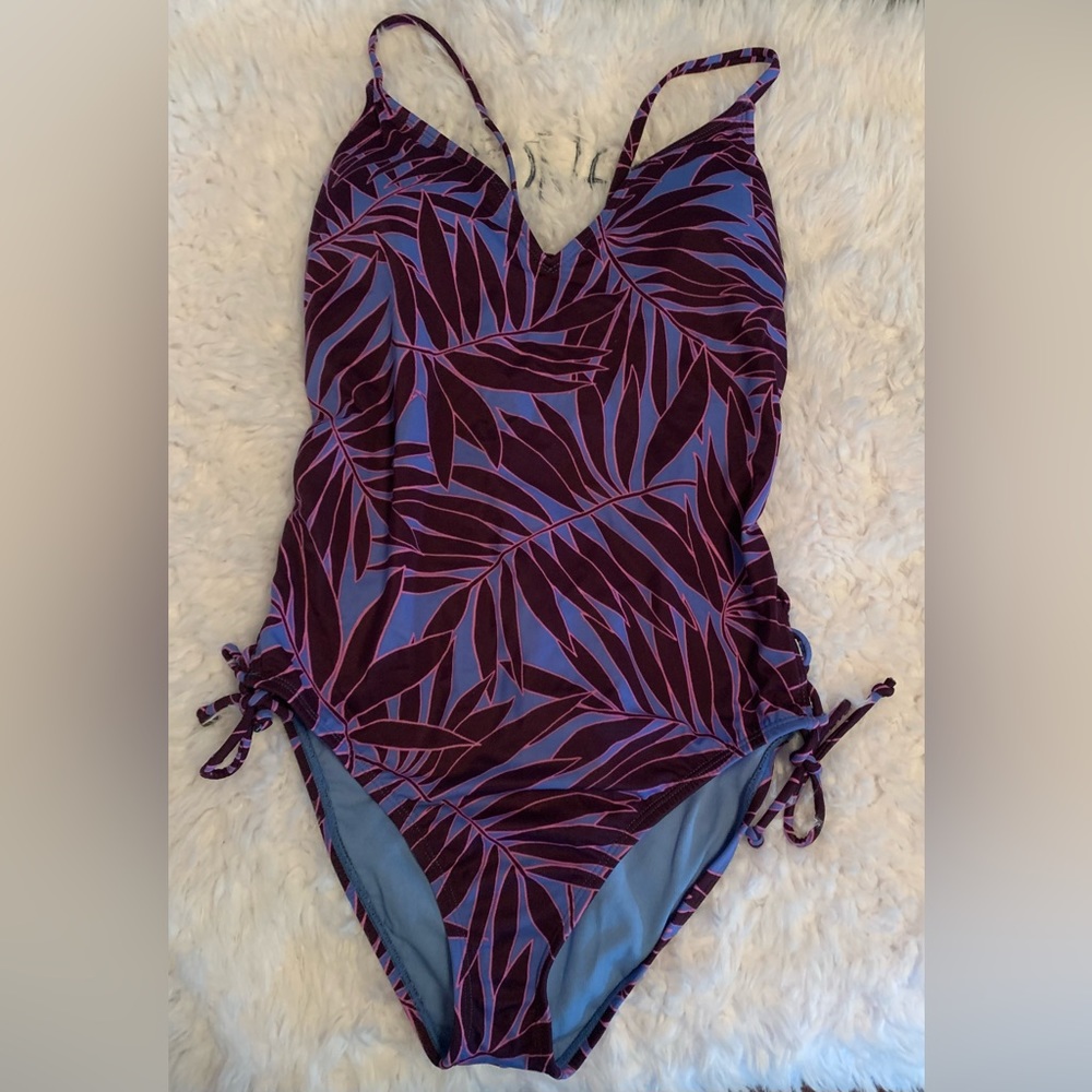 NWT Beach Betty by Miracle Brands swimsuit